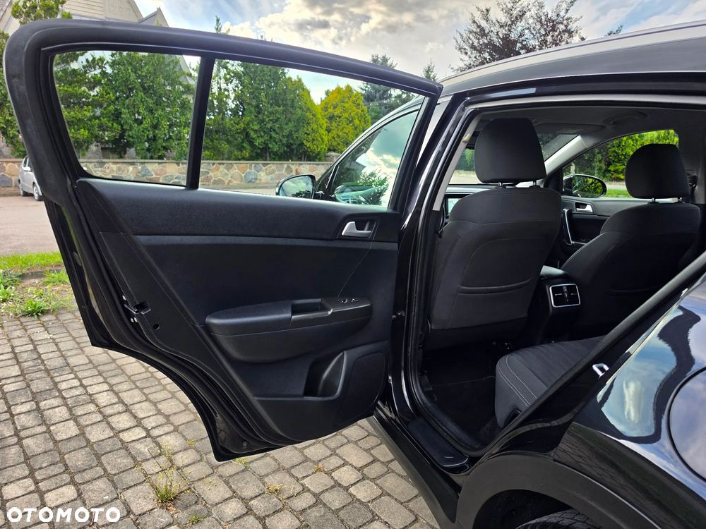 Kia Sportage 2,0 CRDI 2WD Vision - 24