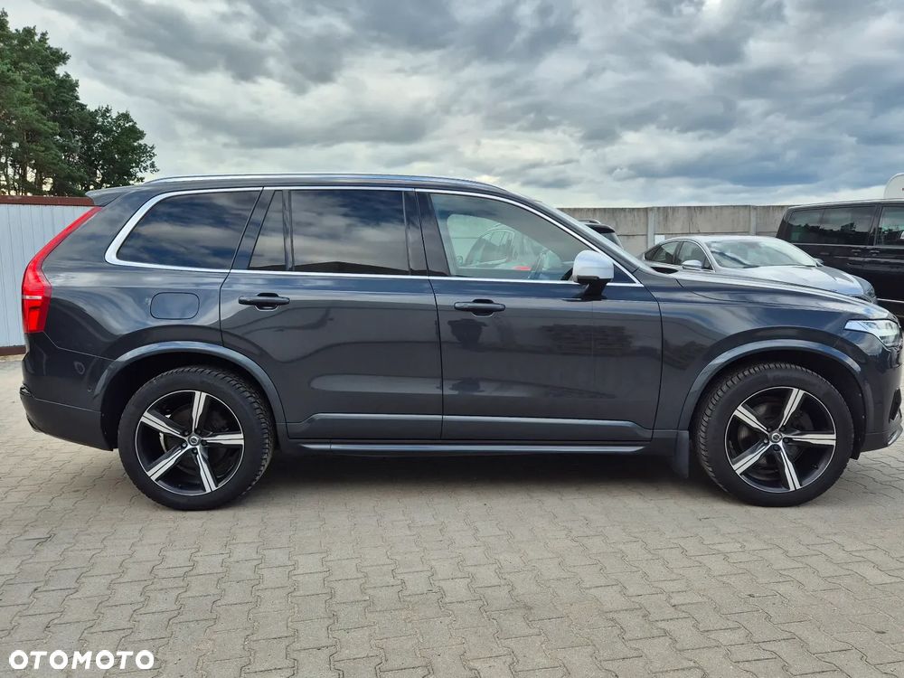 Volvo XC 90 D5 AWD Geartronic RDesign - 3