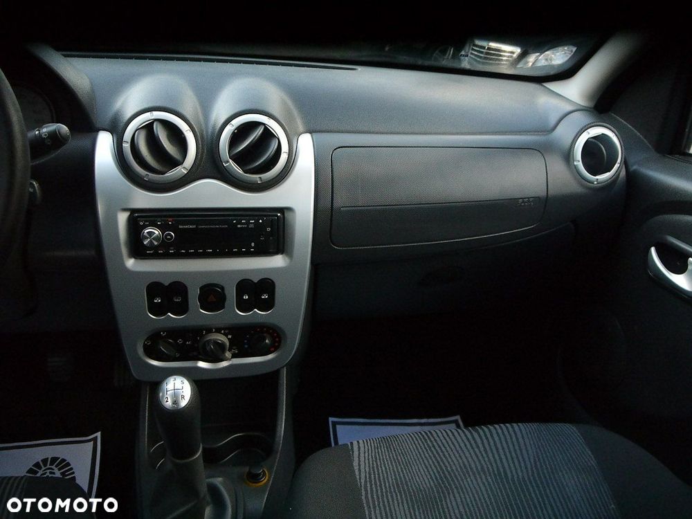 Dacia Sandero 1.4 MPI - 23