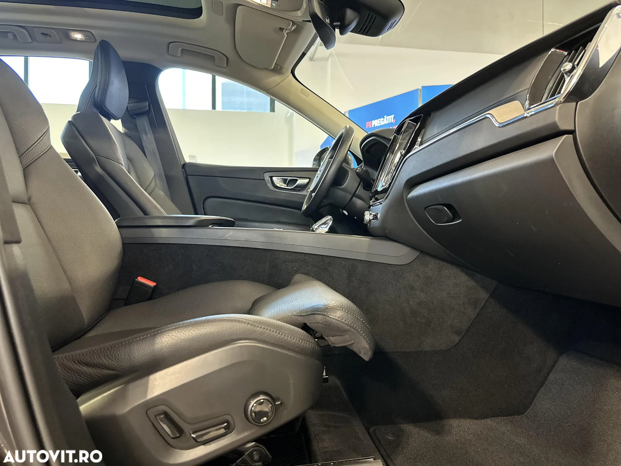 Volvo XC 60 T6 AWD Recharge Geartronic Inscription - 11