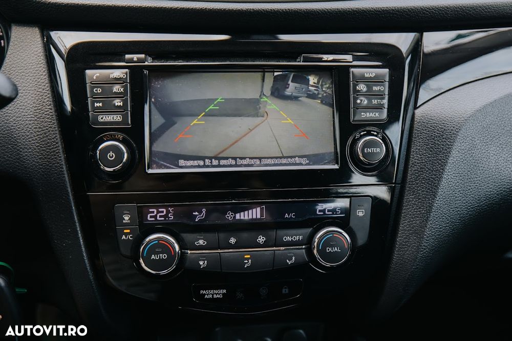 Nissan Qashqai 1.6 DCI ALL-MODE 4x4i ACENTA - 13