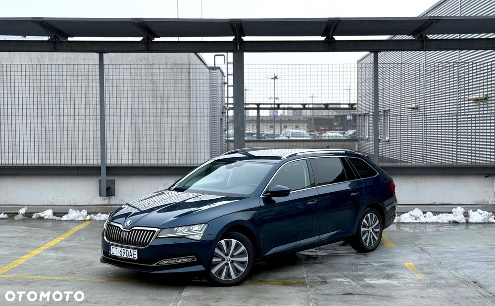 Skoda Superb 2.0 TDI SCR Style DSG - 4