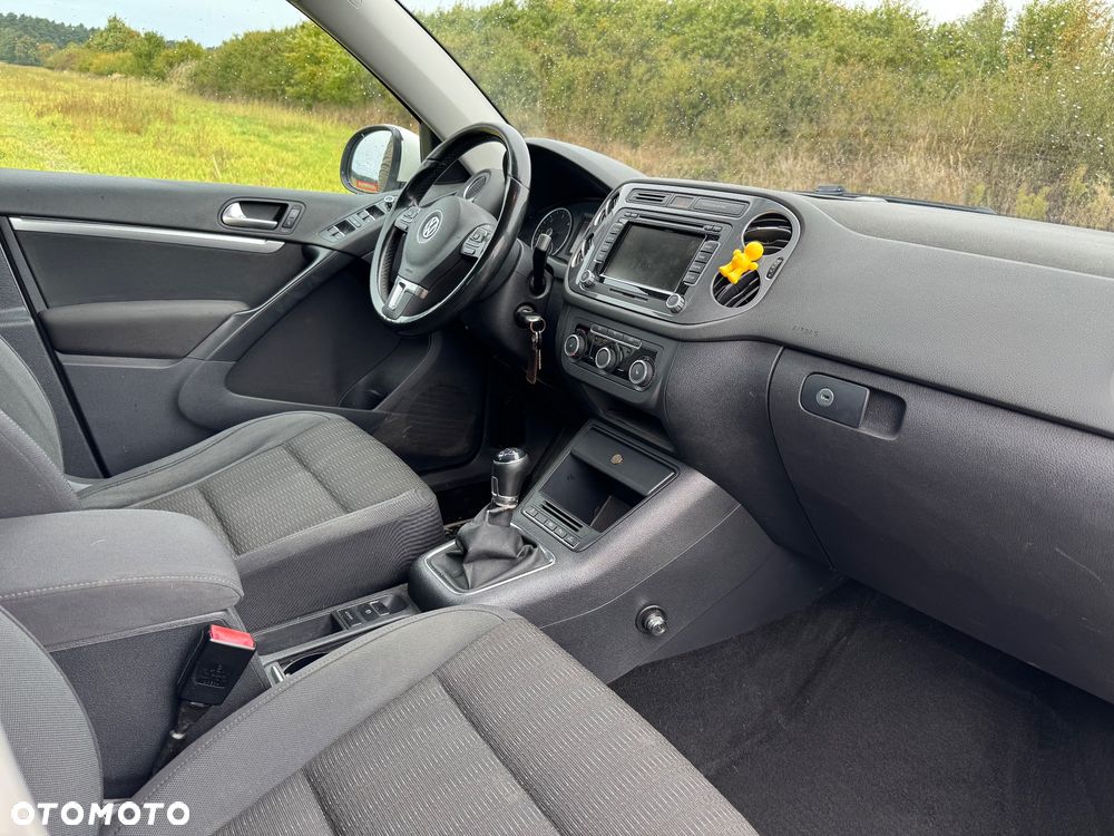 Volkswagen Tiguan 2.0 TDI DPF 4Motion Track & Field - 10