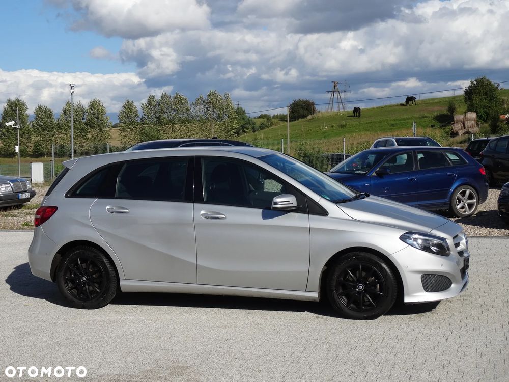 Mercedes-Benz Klasa B 180 (BlueEFFICIENCY) - 3