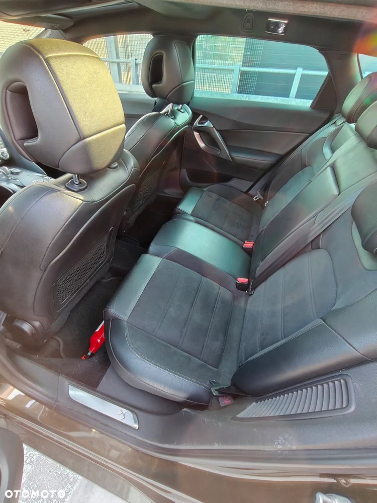 Citroën DS5 HDi 165 SoChic - 7