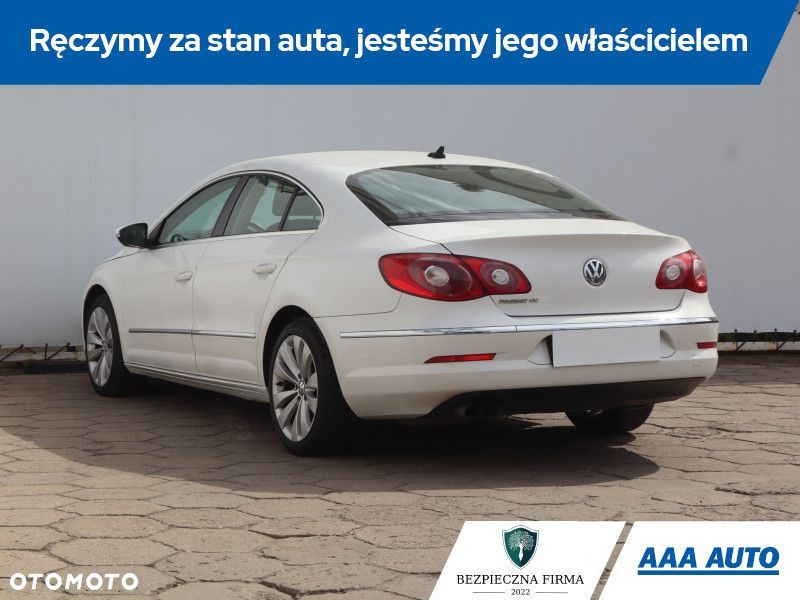 Volkswagen Passat CC - 6