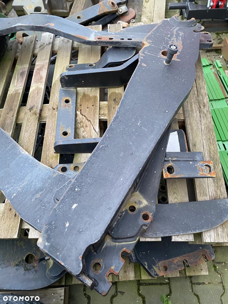 Adaptacja ładowacza czołowego Quick - 3