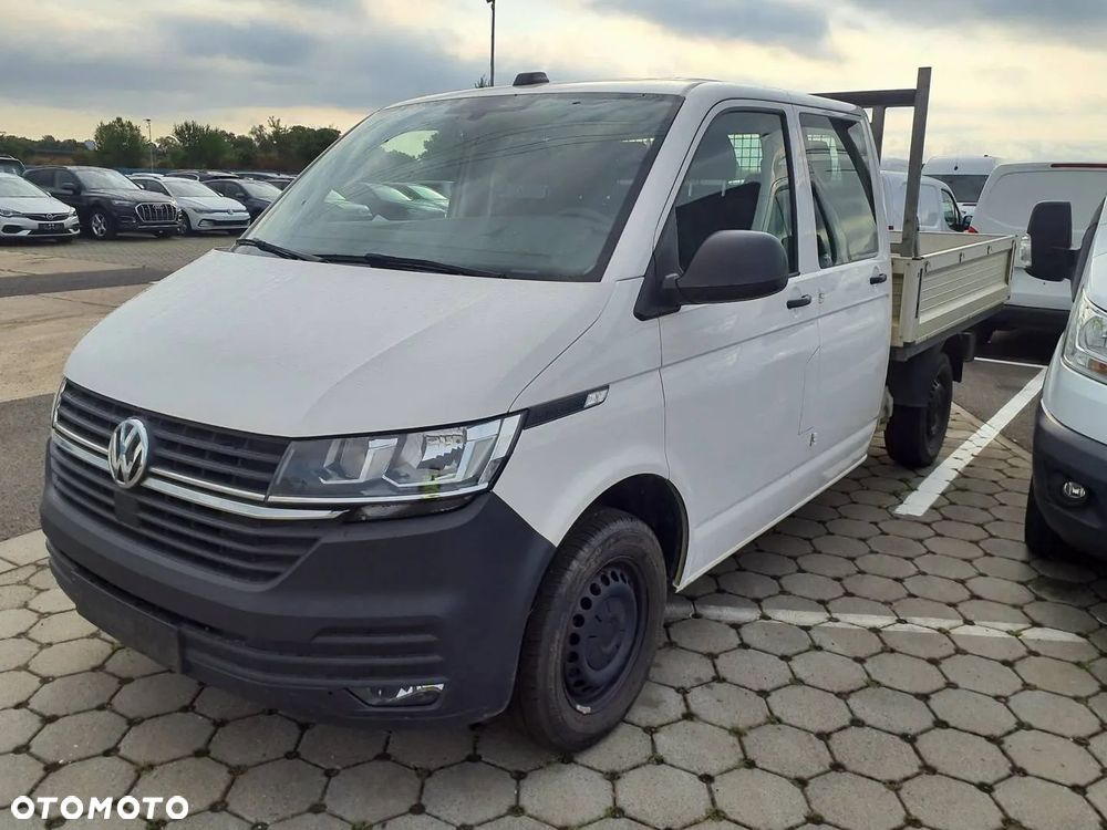 Volkswagen Transporter - 1