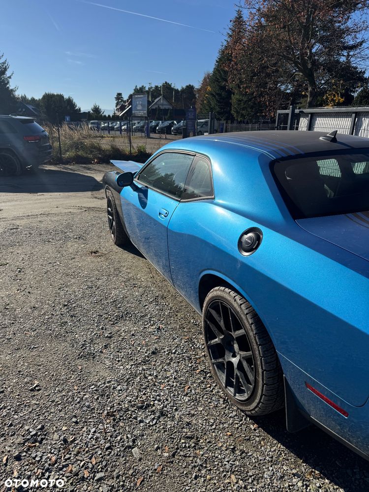 Dodge Challenger 5.7 R/T Shaker - 7