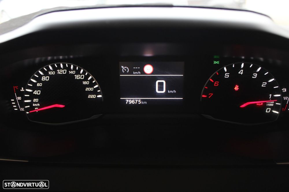 Peugeot 208 1.2 PureTech Active Pack - 15