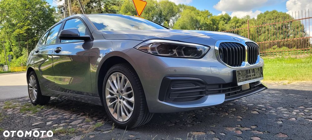 BMW Seria 1 120d Sport Line Shadow - 24