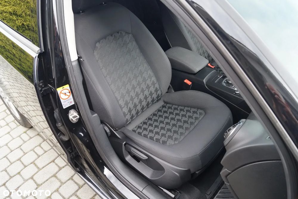 Audi A3 Sportback 1.4 TFSI Ambition - 25