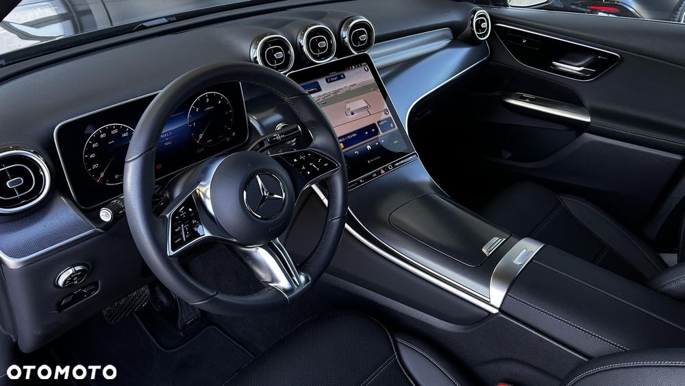 Mercedes-Benz GLC - 11