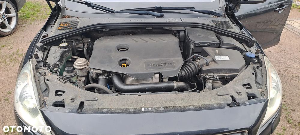 Volvo S60 D2 - 13