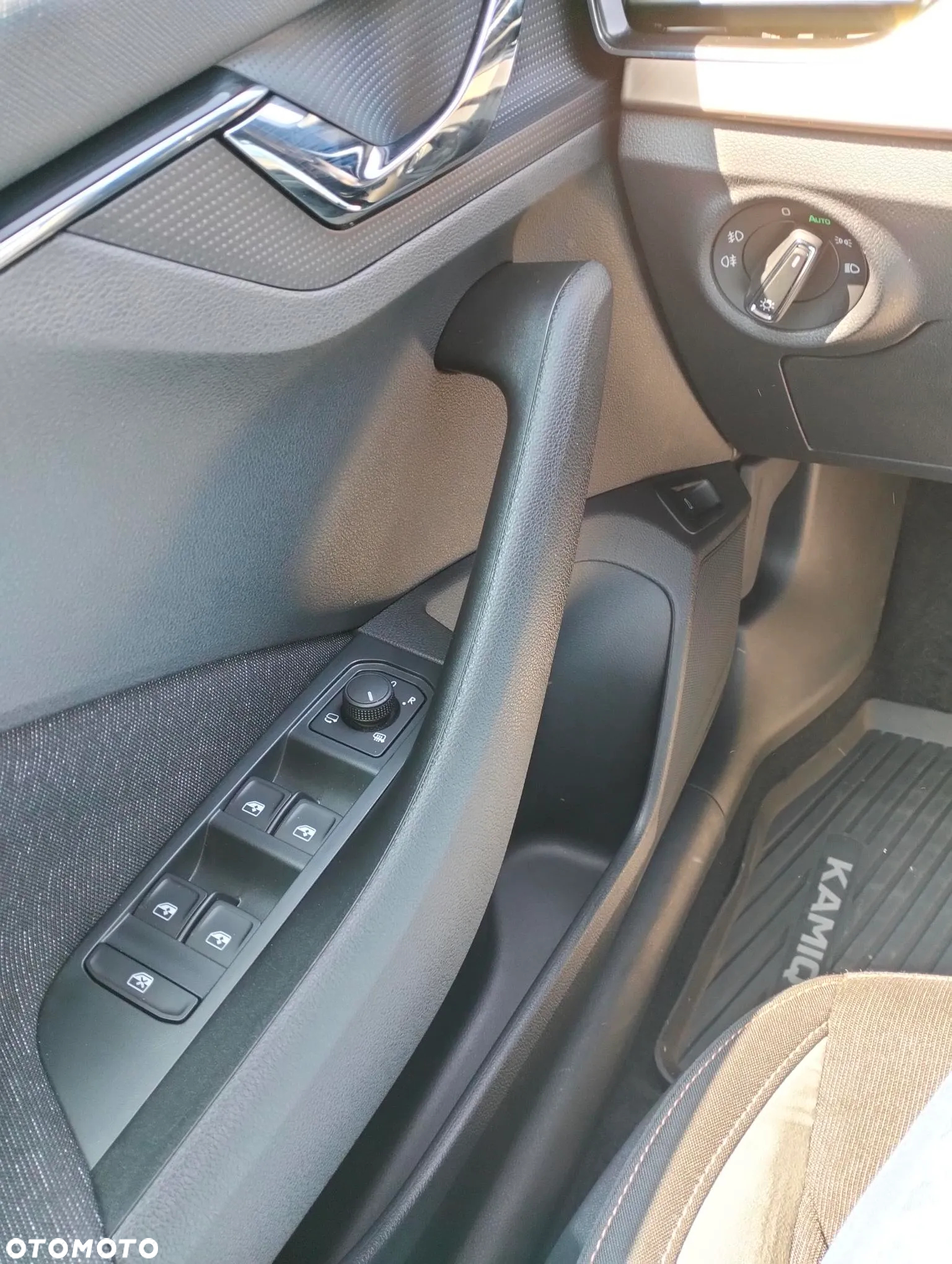 Skoda Kamiq 1.0 TSI Style DSG - 11