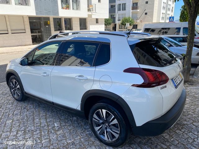 Peugeot 2008 1.2 VTi Allure - 16