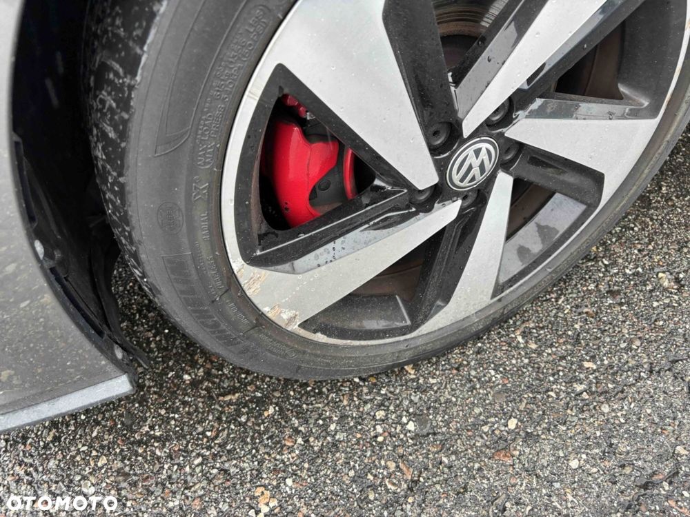 Volkswagen Polo 2.0 TSI GTI DSG - 27
