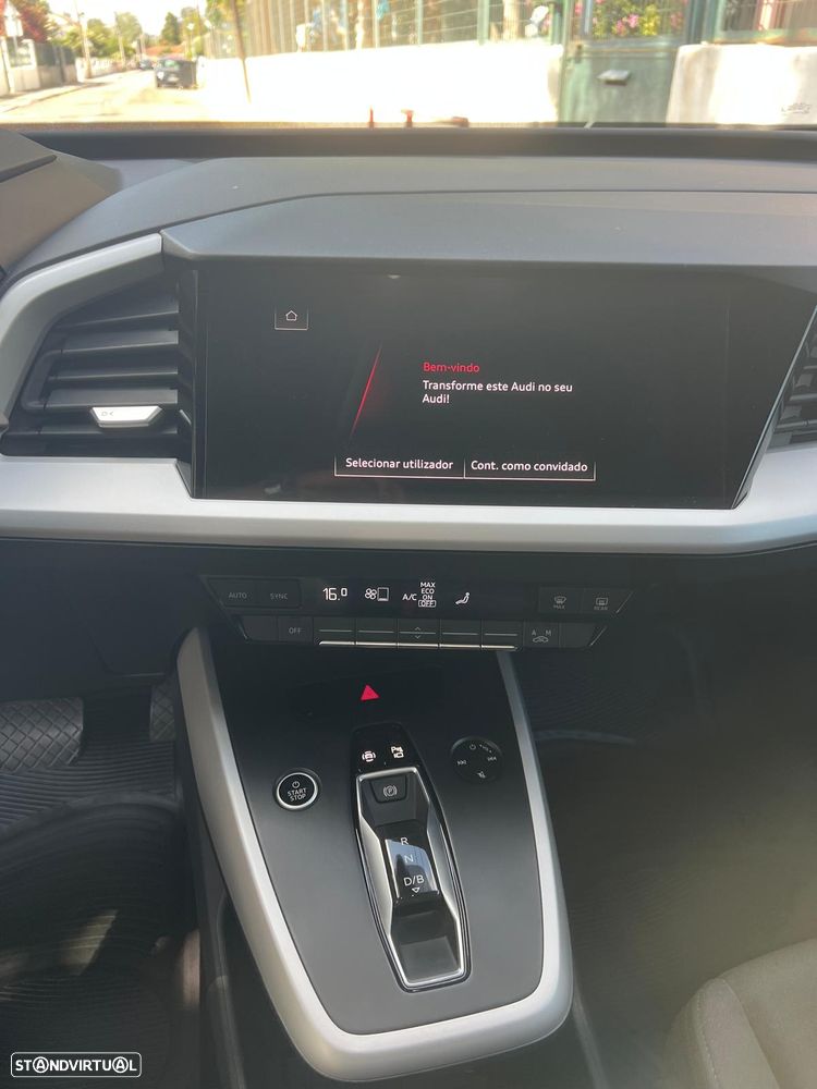 Audi Q3 Sportback - 11