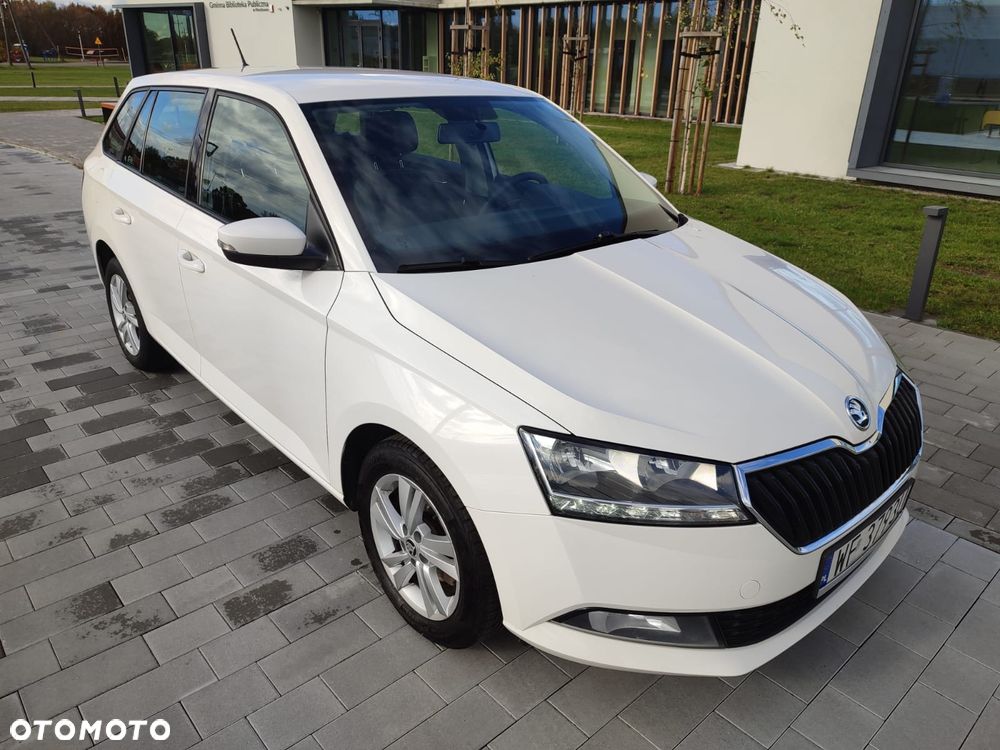 Skoda Fabia 1.0 TSI Ambition - 2