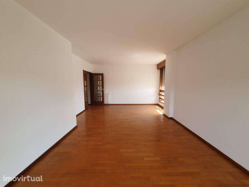 Apartamento em Maia, Cidade Da Maia - Grande imagem: 3/12