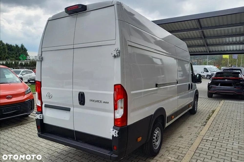 Toyota Proace Max - 6