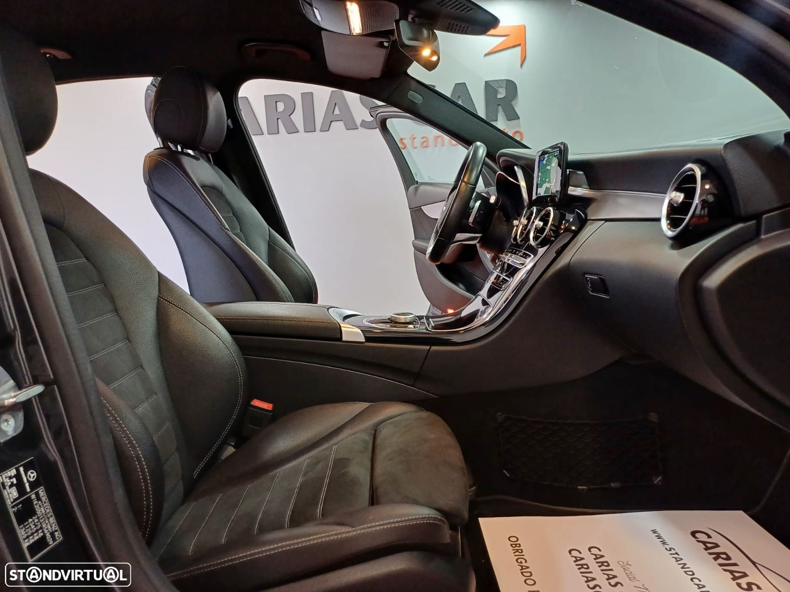 Mercedes-Benz C 300 - 12