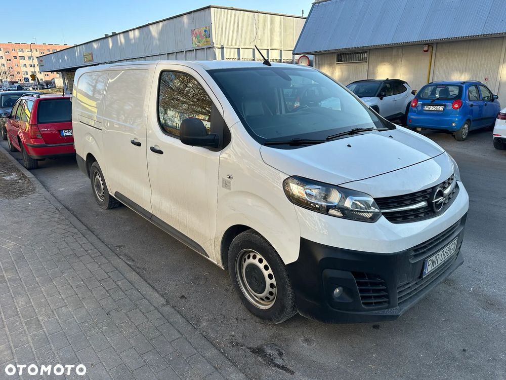 Opel Vivaro - 8
