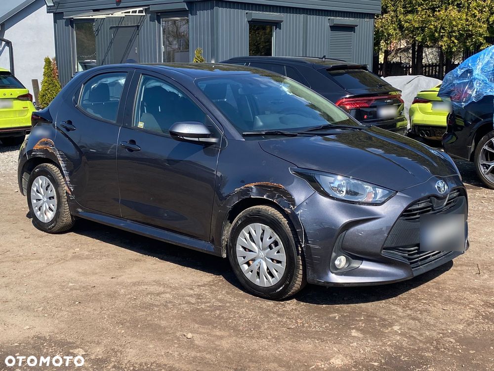 Toyota Yaris 1.5 Active - 9