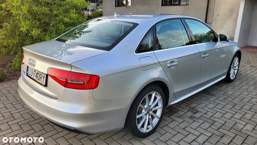 Audi A4 Limousine - 4