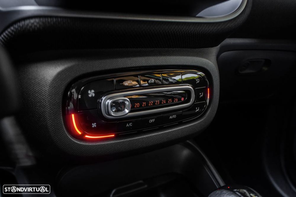Smart ForFour EQ pulse - 20