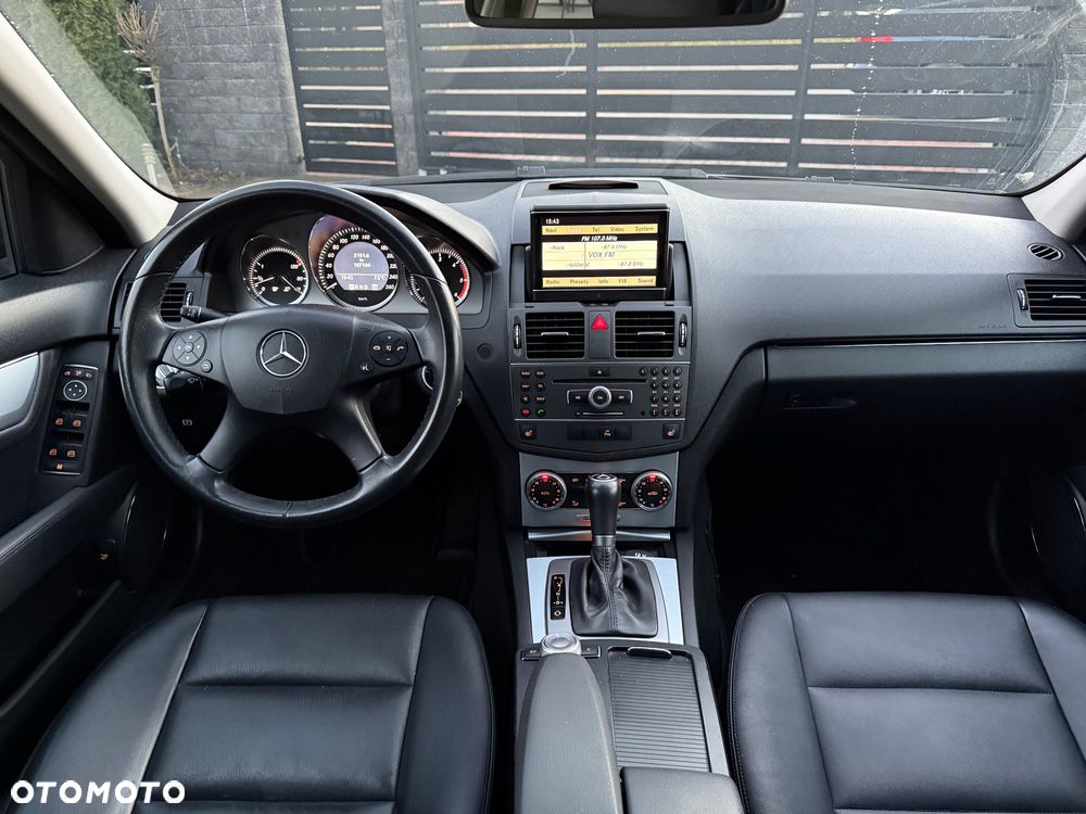 Mercedes-Benz Klasa C 250 CDI 7G-TRONIC Avantgarde Edition - 32