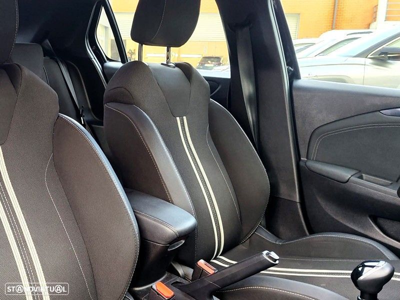 Opel Corsa 1.2 T GS - 9