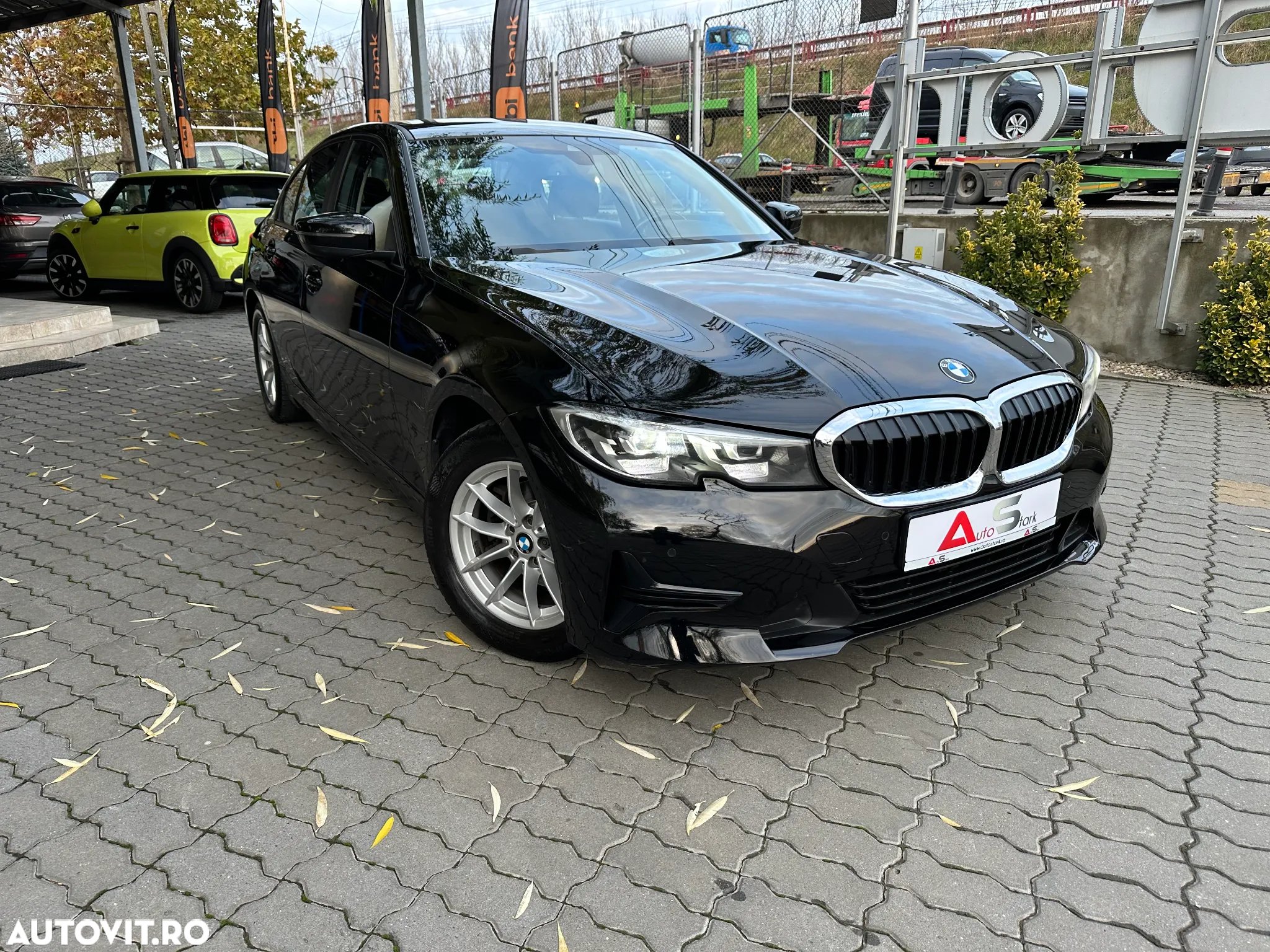 BMW Seria 3 318d Aut. - 3
