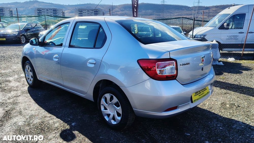 Dacia Logan 1.2 16V 75 Essentiel - 12