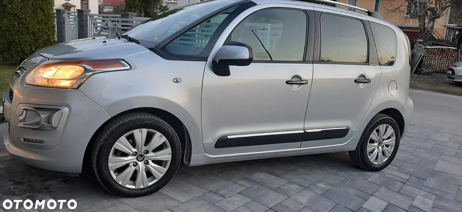 Citroën C3 Picasso PureTech 110 Exclusive - 3