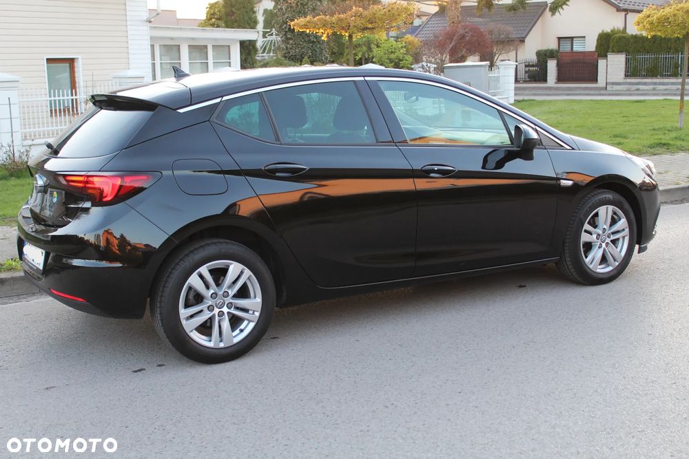 Opel Astra 1.6 D Start/Stop Business - 4