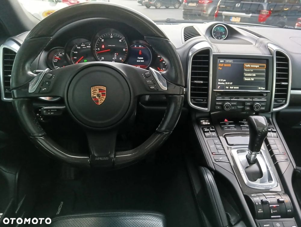 Porsche Cayenne Diesel Platinum Edition - 12