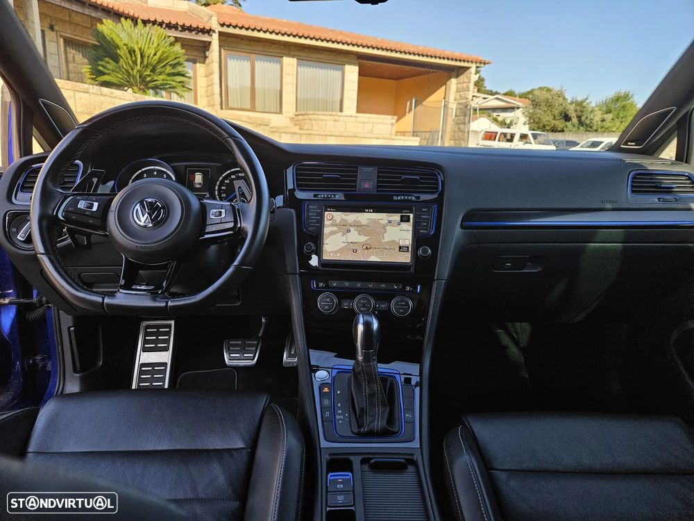 VW Golf Variant R 4Motion BlueMotion DSG - 26