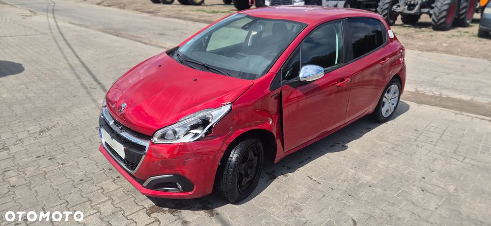 Peugeot 208 1.2 PureTech GPF Signature S&S - 3