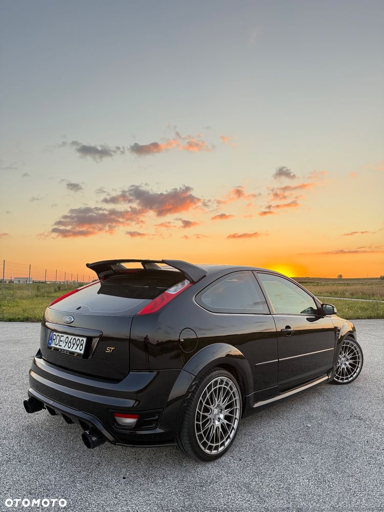 Ford Focus ST - 5