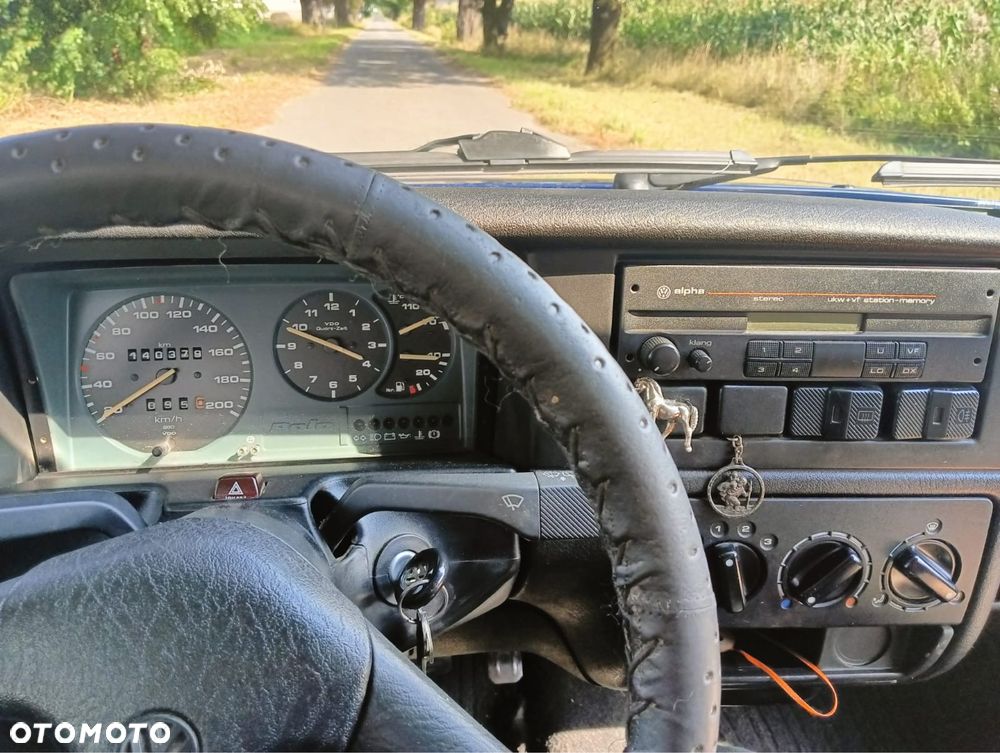 Volkswagen Polo - 7