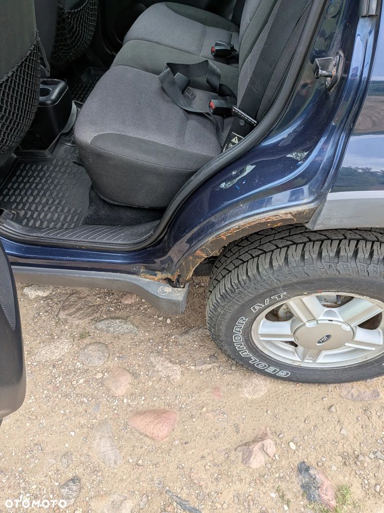 Ford Maverick 2.0 - 9