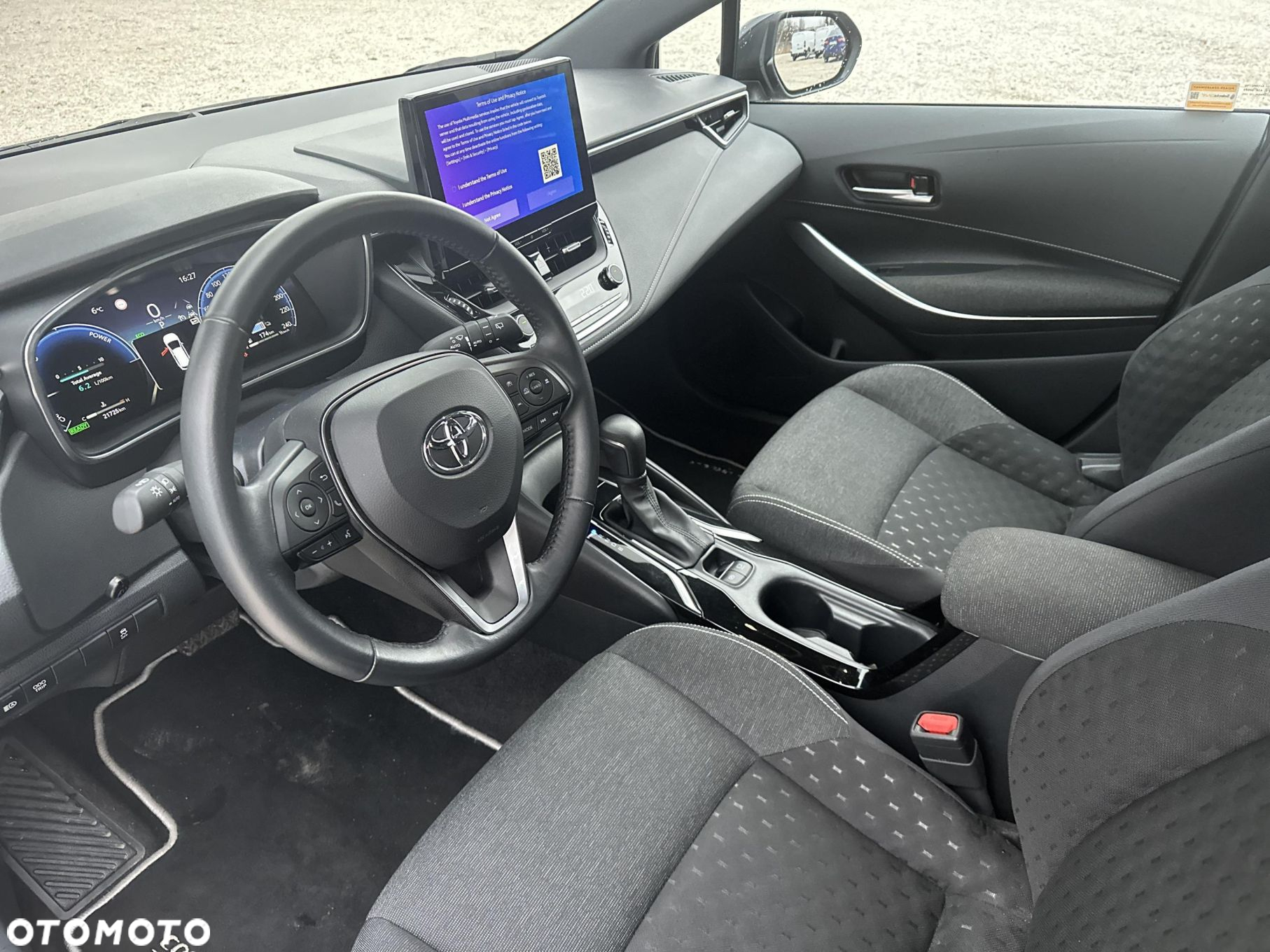 Toyota Corolla - 10