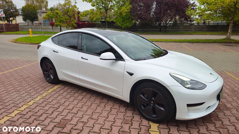 Tesla Model 3 Long Range RWD - 2