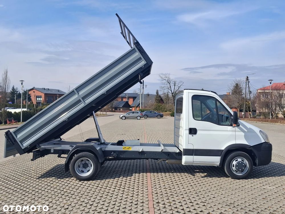 Iveco Daily 35c15 3.0 HPI 150KM Salon PL - 21