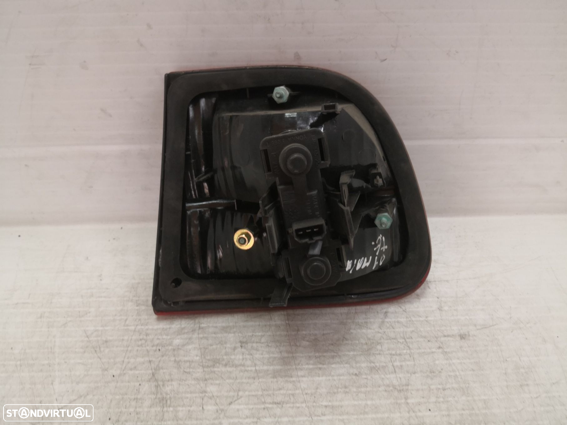 Farolim Stop Esq Seat Leon (1M1) - 3