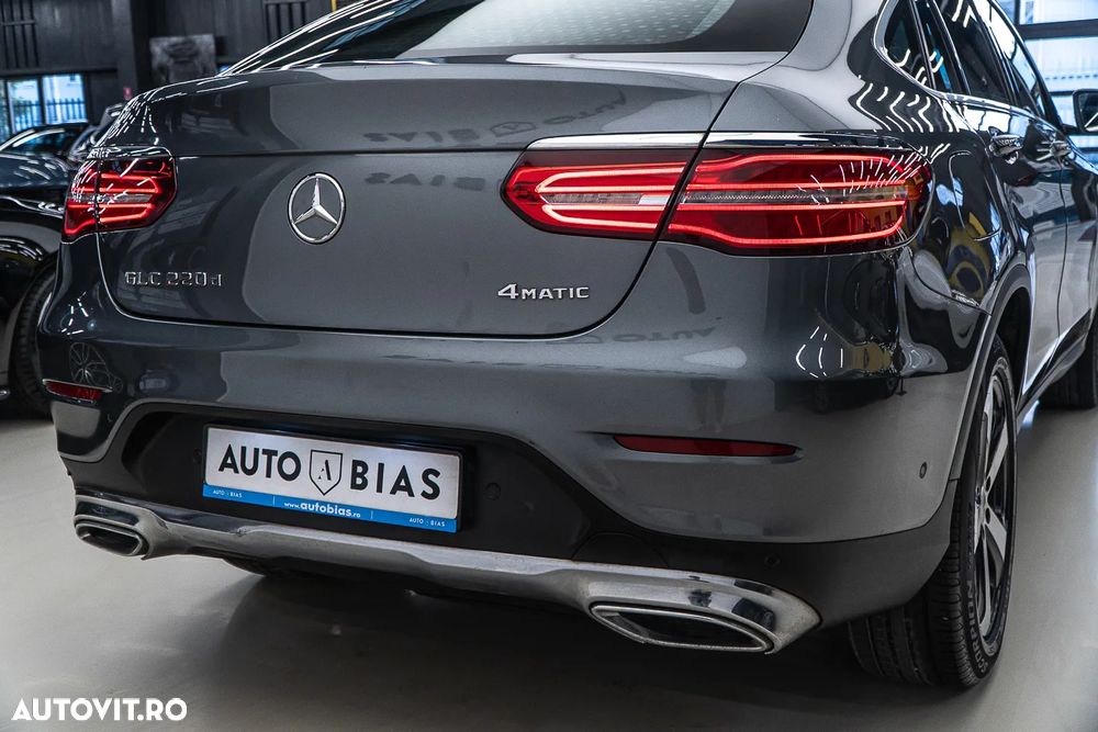 Mercedes-Benz GLC Coupe 220 d 4Matic 9G-TRONIC Exclusive - 14