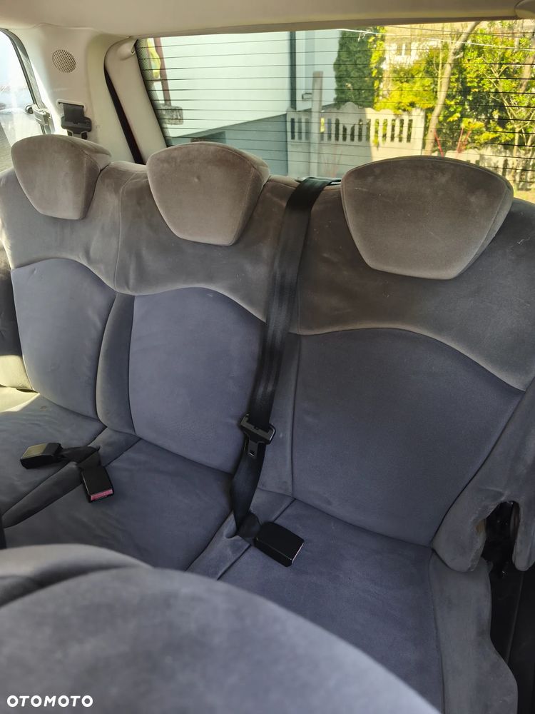 Citroën C8 2.0 HDi SX - 7