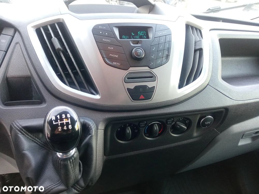 Ford Transit - 10