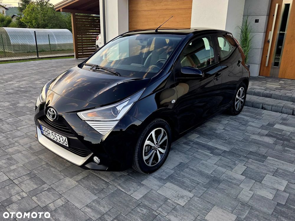 Toyota Aygo x.shift x-play connect - 15